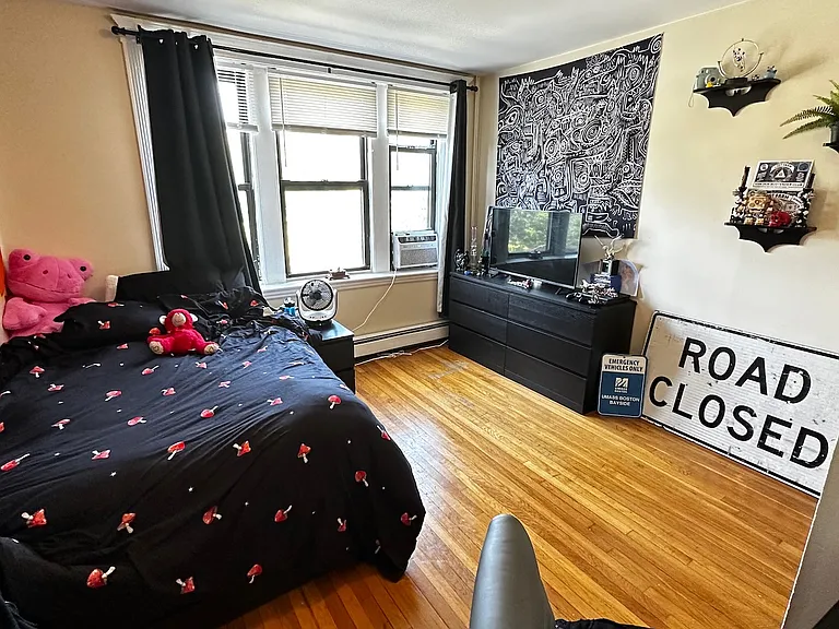 1682 Commonwealth Ave #2 — Photo 11