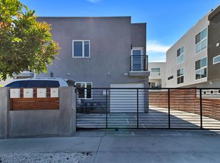 2302 Carmona Ave, Los Angeles, CA 90016