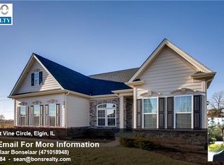 205 Trumpet Vine Cir, Elgin, IL 60124