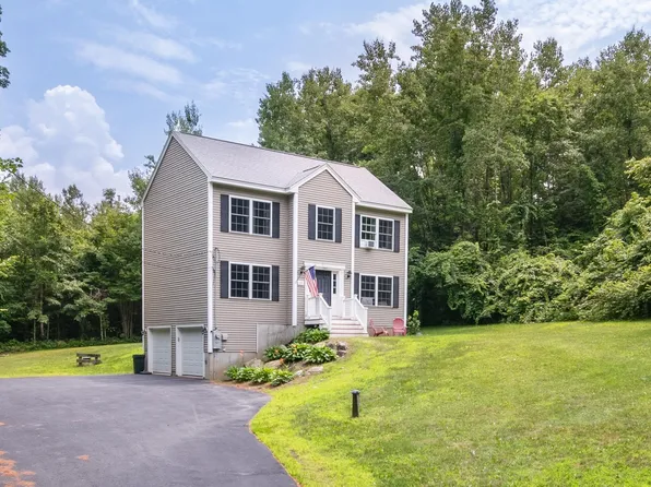 154 Waukewan Street, Meredith, NH 03253