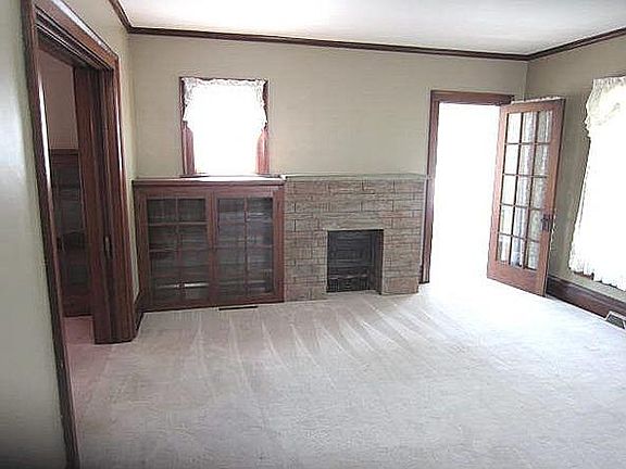 3rd image of 1103 Union St