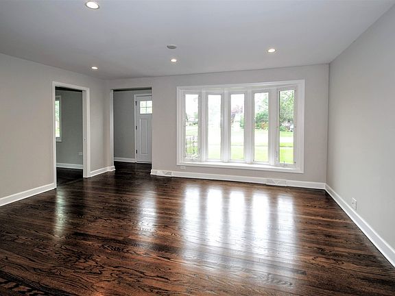 4th image of 8055 Nashville Ave