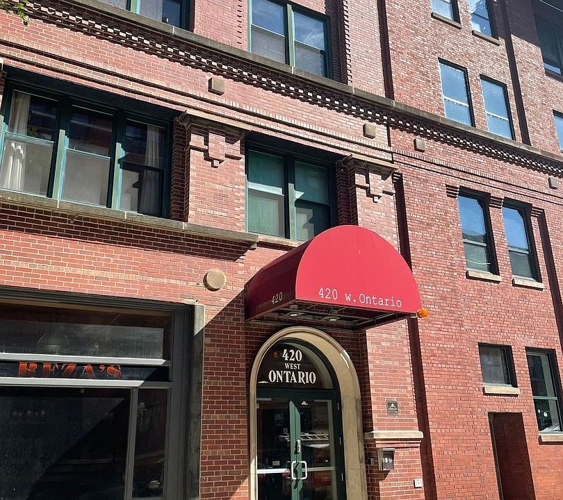 1st image of 420 W Ontario St APT 210