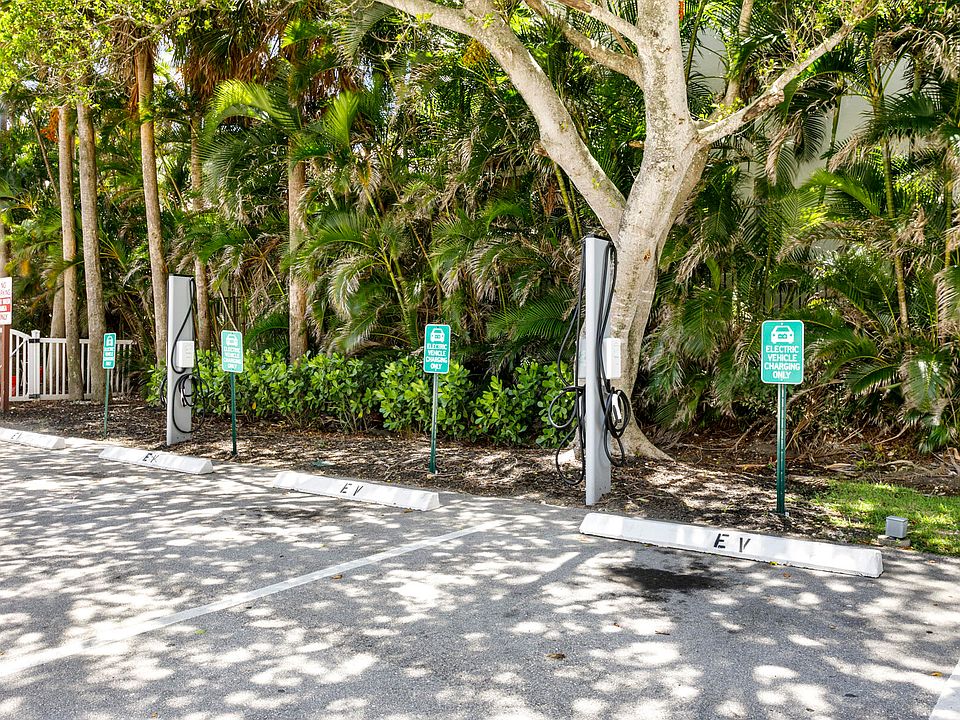 1st image of 3912 S Ocean Boulevard #404