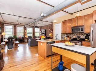 33 Munroe St APT 2, Lynn, MA 01901