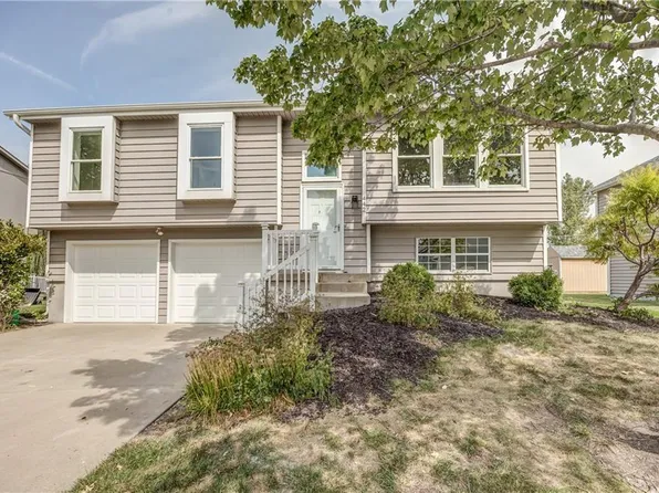 442 N Birch St, Gardner, KS 66030