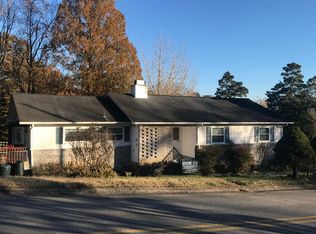 120 Underwood Rd, Oak Ridge, TN 37830