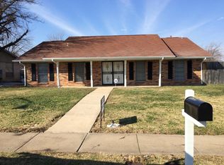 1925 Christopher Dr, Fort Worth, TX 76140