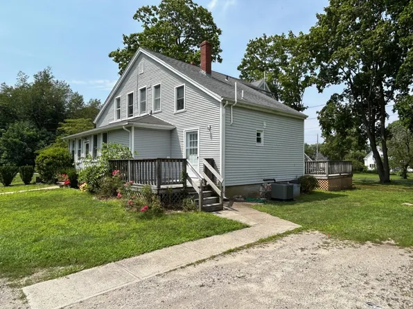 195 Pleasant St #3, Hanson, MA 02341