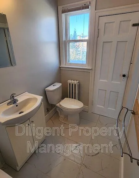 642 Bolivar St #UPPER EAST — Photo 32