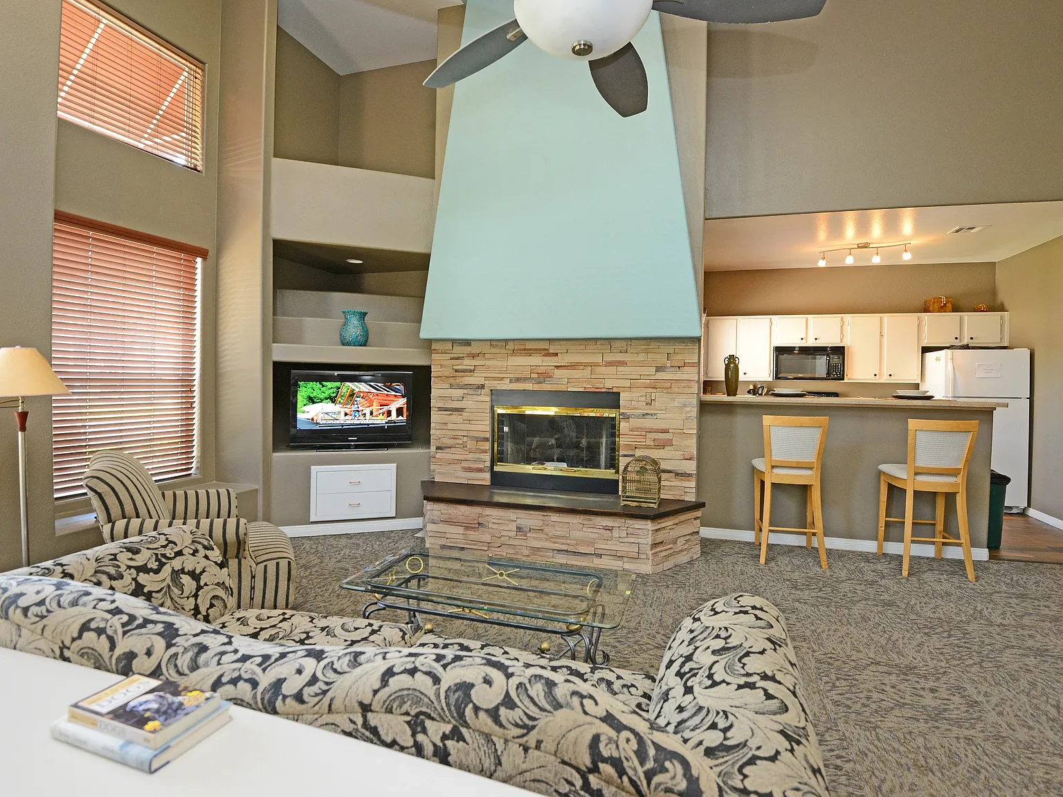 Galleria Palms Apartments — Photo 3