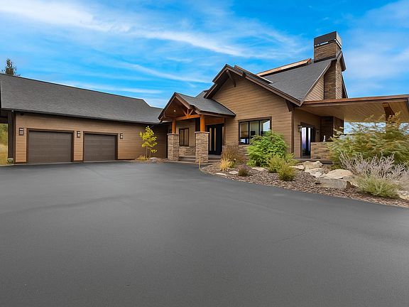 2nd image of 748 Ranch Ridge Ln