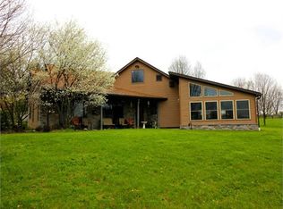 150 W Hillcrest Dr, Bloomsburg, PA 17815