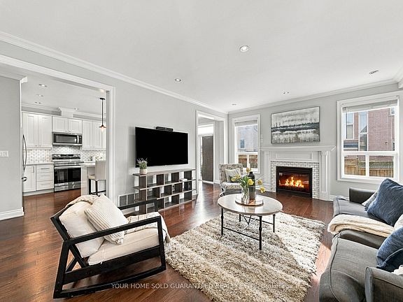 3rd image of 3053 Jenn Ave