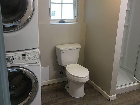 Laundry/Mudroom