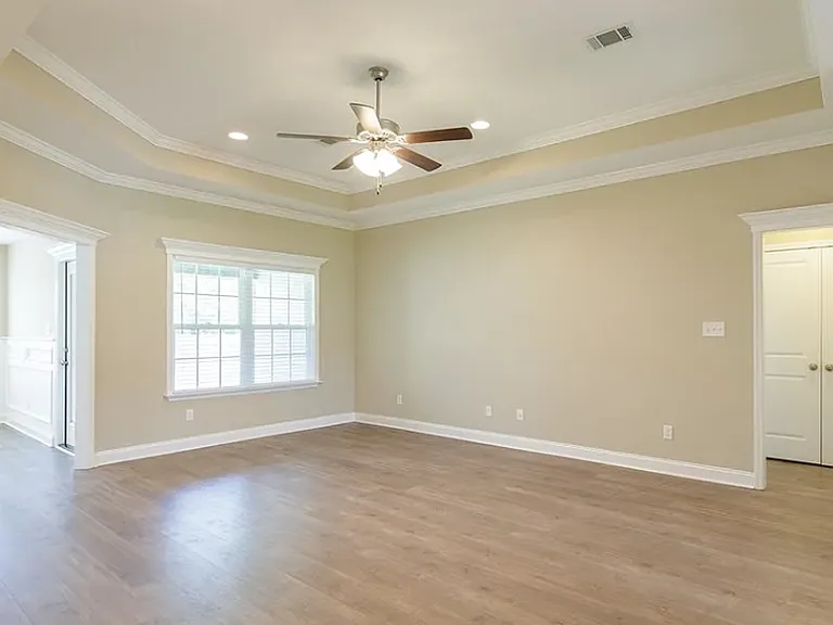 4316 Summer Hill Pl — Photo 3