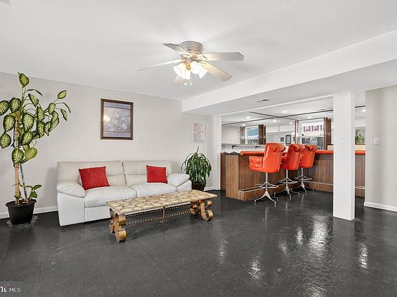 5th image of 9713 Mendoza Rd