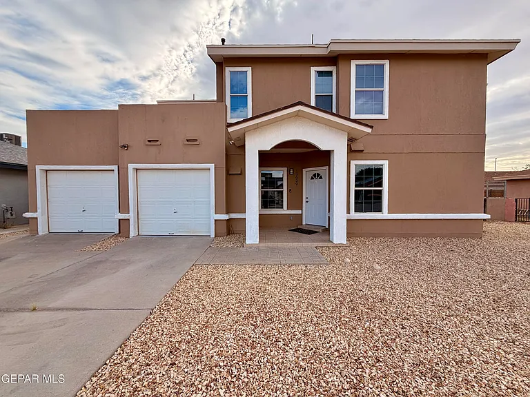 3629 Cave Palm Pl — Photo 1