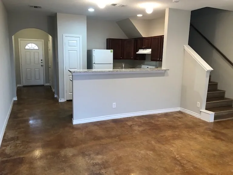 7826 Kingsbury Way #3 — Photo 2