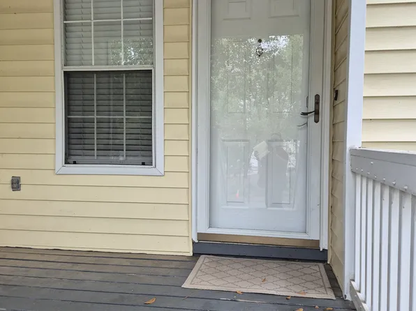 2092 S Sherwood Dr APT L100, Valdosta, GA 31602