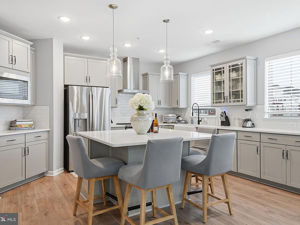 1st image of 13950 Englefield Dr Unit 302