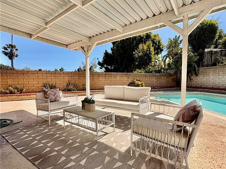1407 Pecan Grove Dr — Photo 15