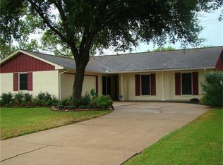 8107 Lugary Dr, Houston, TX 77074