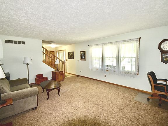 5th image of 504 Havens Dr