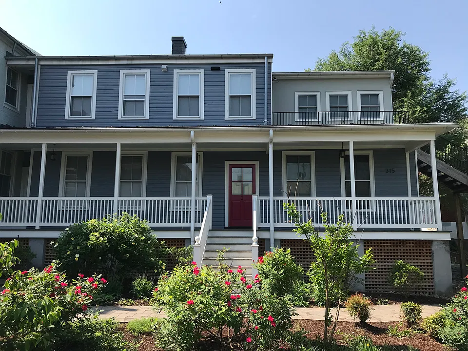 315 S Loudoun St #2