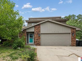 1718 N 126th St, Omaha, NE 68154