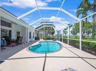 7112 Falcons Glen Blvd, Naples, FL 34113