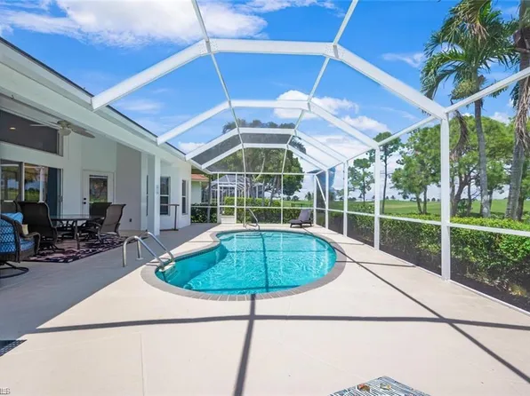 7112 Falcons Glen Blvd, Naples, FL 34113