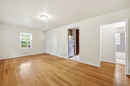 1919 Swanson Dr Photo 1