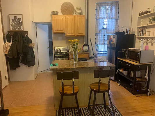Rented by Prince Real Estate Associates LLC | media 7