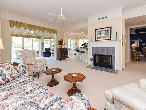 5th image of 233 Berwick Dr #233