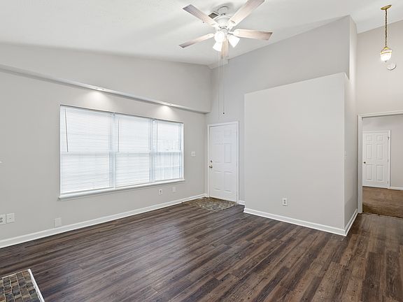 5th image of 2720 Chelsea Woods Ct