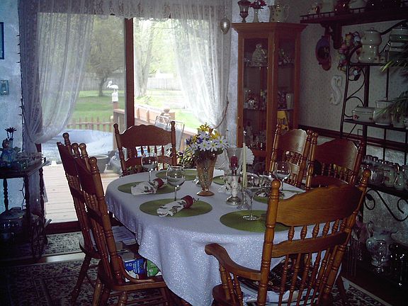 4th image of 1149 Raymond St