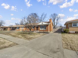 4313 Lahnna Dr, Louisville, KY 40216