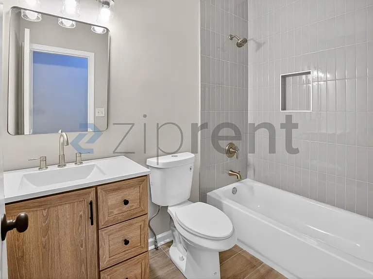 4584 Garden City Dr — Photo 34
