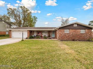 9056 Runnymeade Rd, Jacksonville, FL 32257