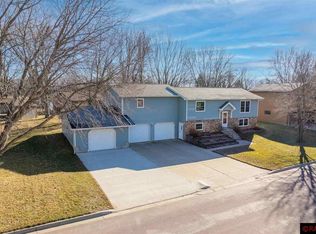 3709 Cedar Creek Ct, Fairmont, MN 56031