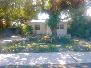 2306 Dewey St, Hollywood, FL 33020