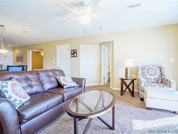4th image of 601 Park Place Dr #2C