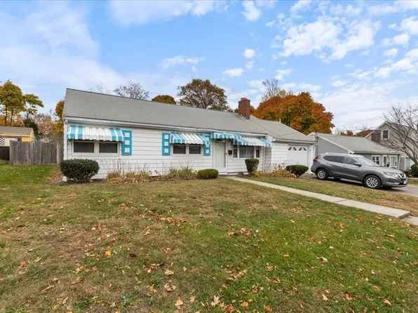 115 Lawnview Dr, Braintree, MA 02184