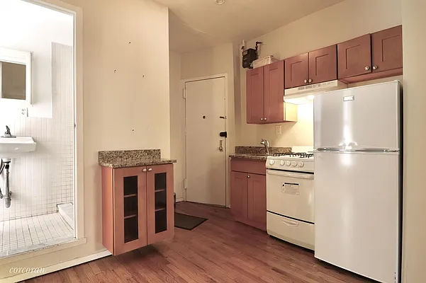 Rented by Corcoran | media 19