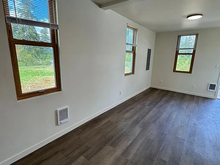 16025 SE Lake Holm Rd — Photo 26
