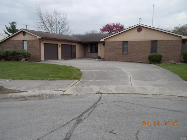 1539 Yorkshire Dr, Decatur, IN 46733