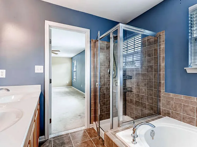 2315 Elderberry Dr — Photo 10
