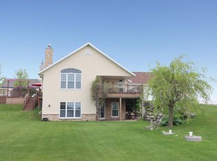 N10206 County Road G, New Holstein, WI 53061