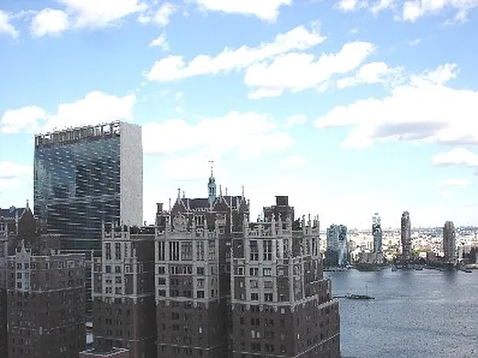 Rented by Sumitomo Real Estate Sales | media 14